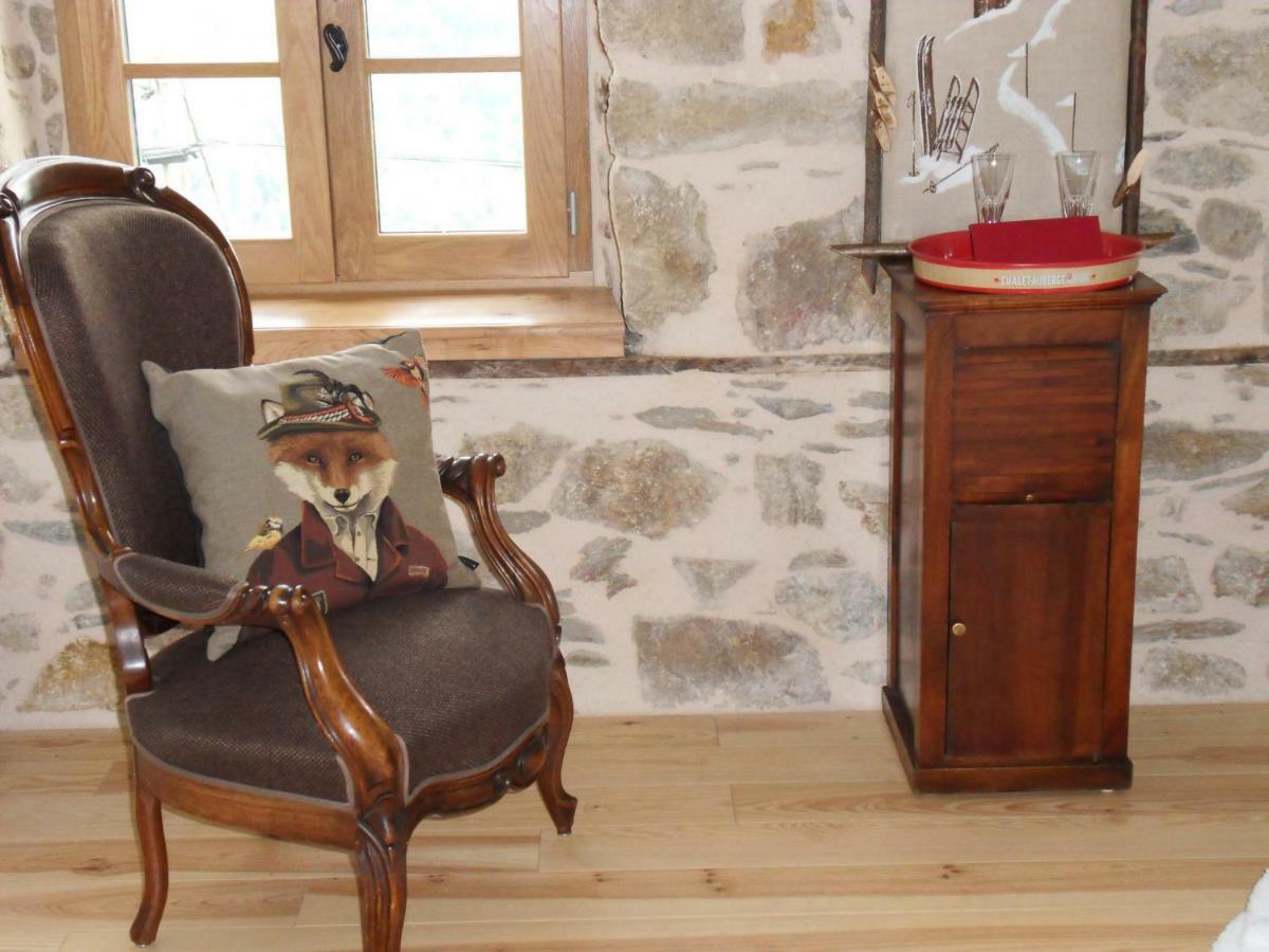 Chambres Et Table D'Hotes Du Pere Boussenac Exteriör bild