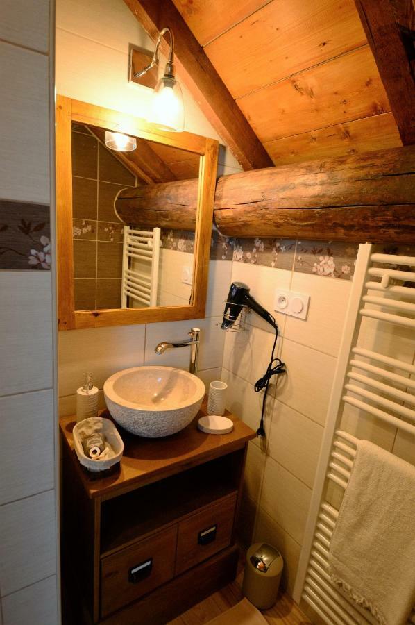 Chambres Et Table D'Hotes Du Pere Boussenac Exteriör bild